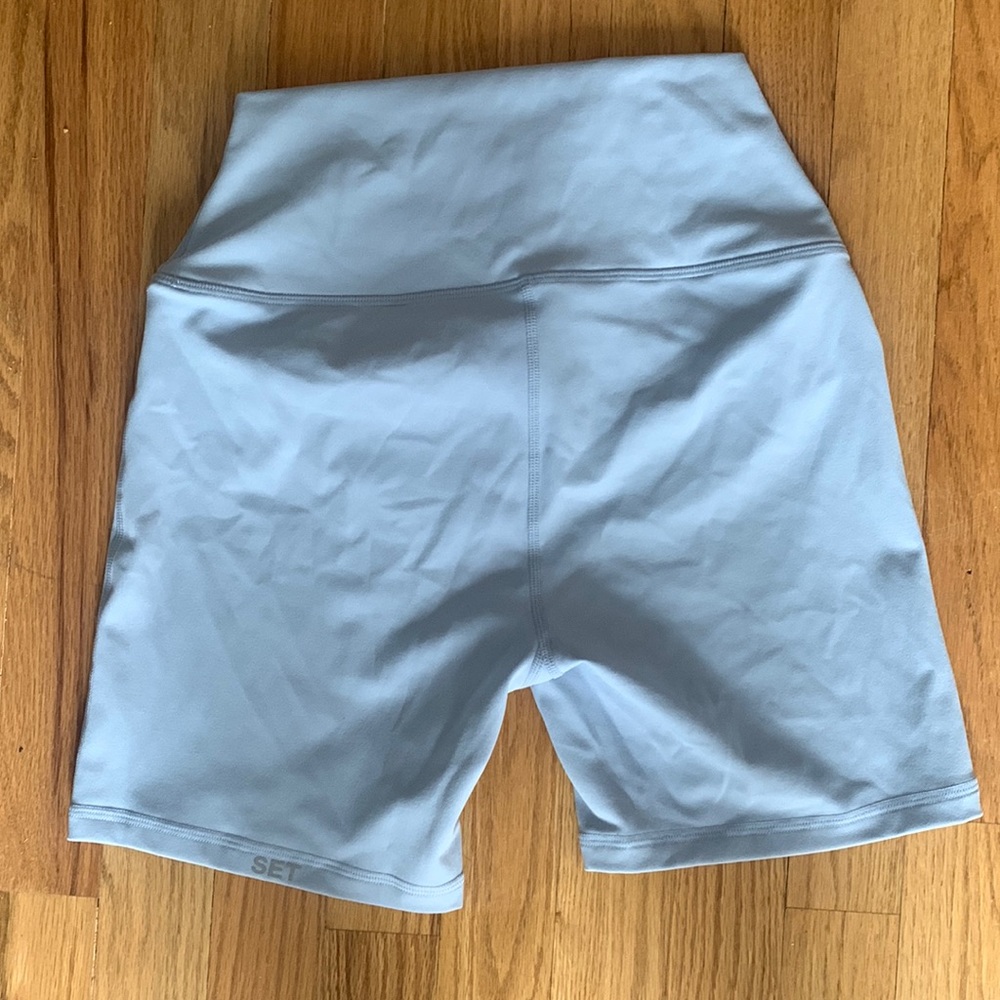Size M sky blue Luxforme SetActive bike shorts